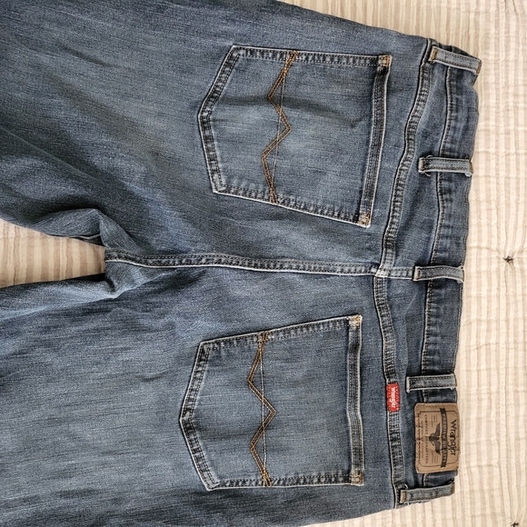 Men's Wrangler jeans 36x30 - Picture 3 of 5